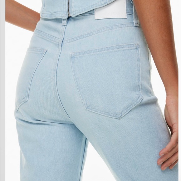 Aritzia Denim Forum Arlo High Rise Straight - 26W Regular - NWOT - BabyBabyBlue - Picture 1 of 3